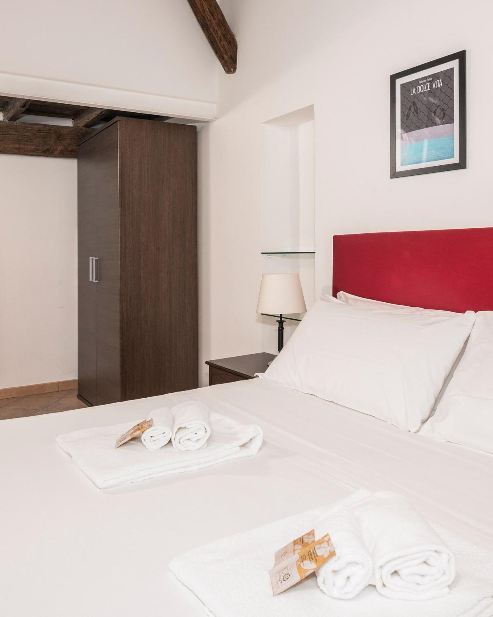 Suites Campo De' Fiori - Zen18-19-20 Rom Exterior foto