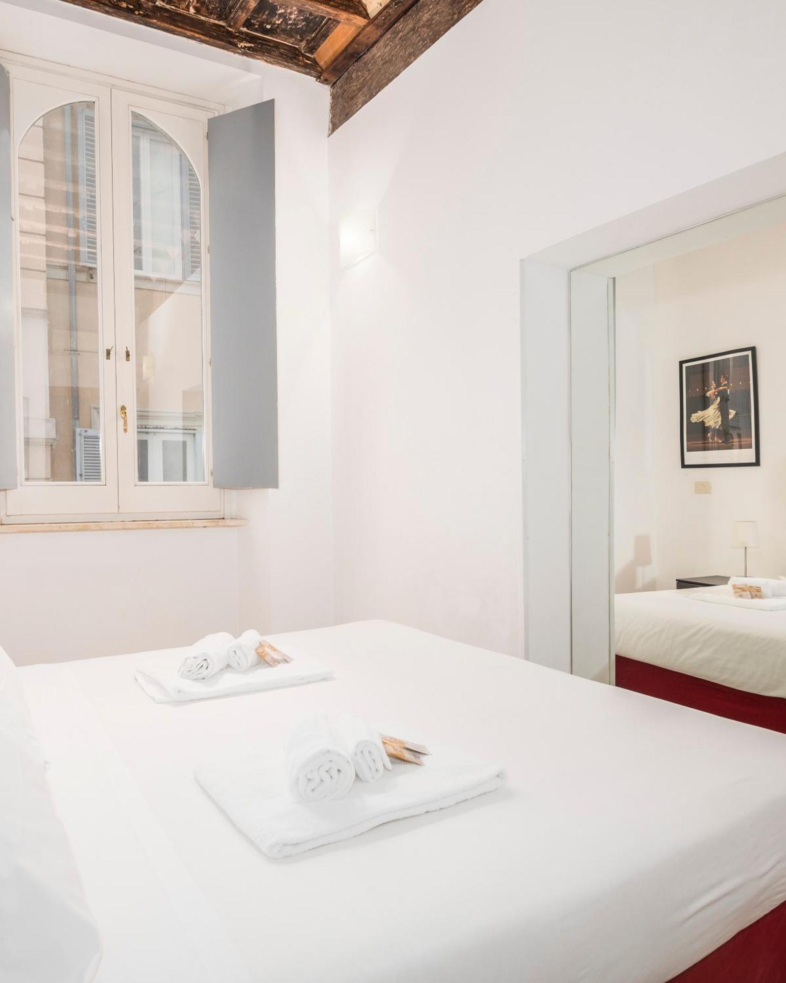Suites Campo De' Fiori - Zen18-19-20 Rom Exterior foto